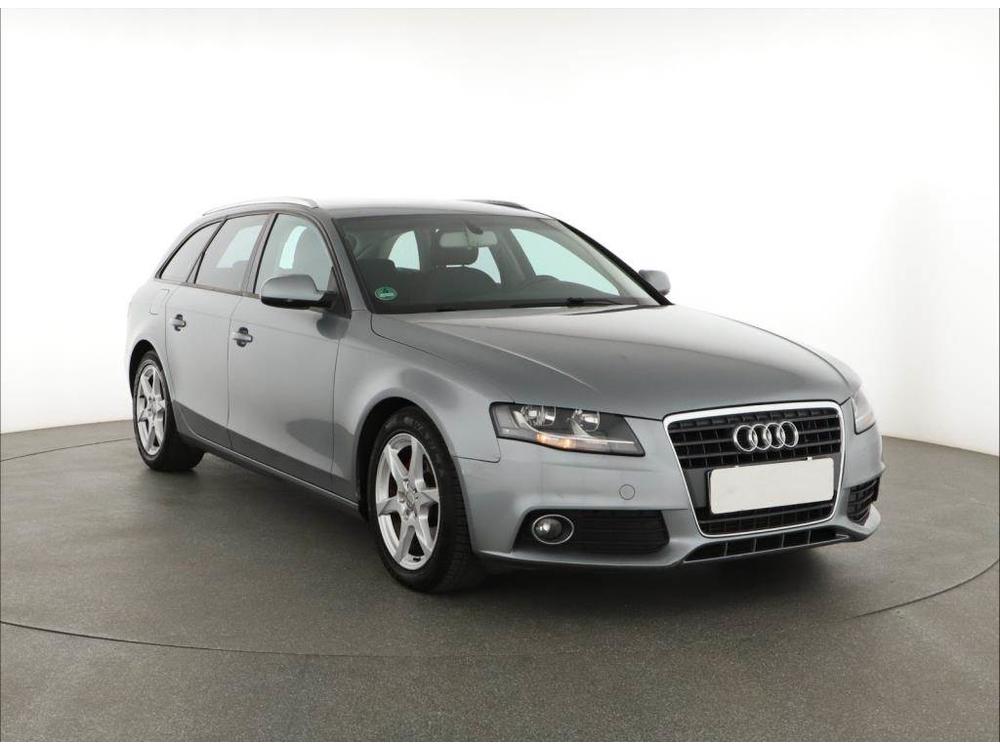 Audi A4 2.0 TDI, Navi