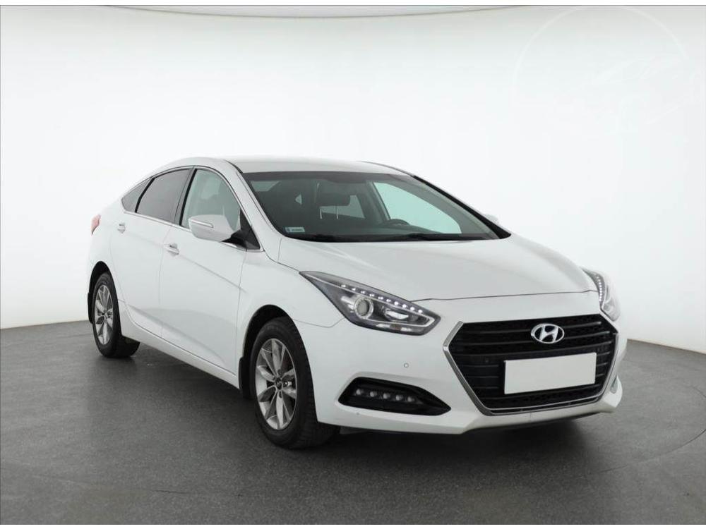 Prodm Hyundai i40 1.7 CRDi, Serv.kniha, Navi