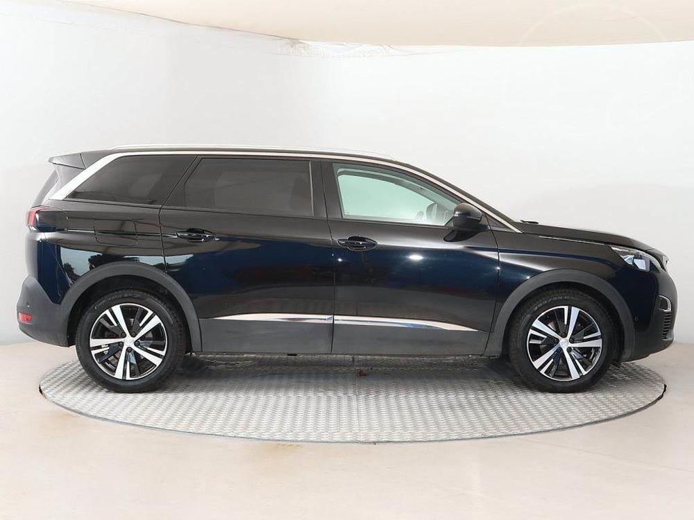 Peugeot 5008 1.5 BlueHDi, Allure, Automat