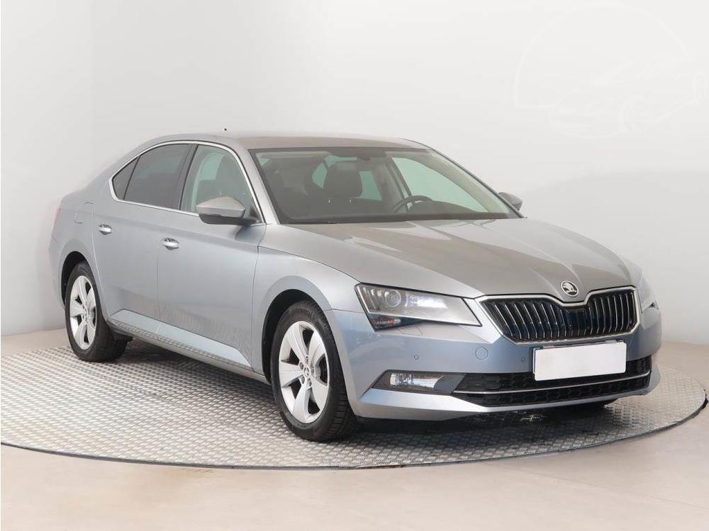 Škoda Superb 1.4 TSI, Automat, Navi