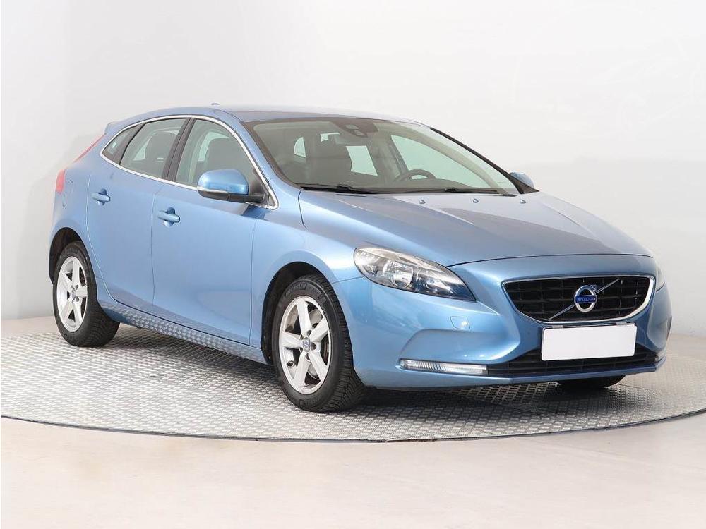 Volvo V40 2.0 D3, Automat, Serv.kniha