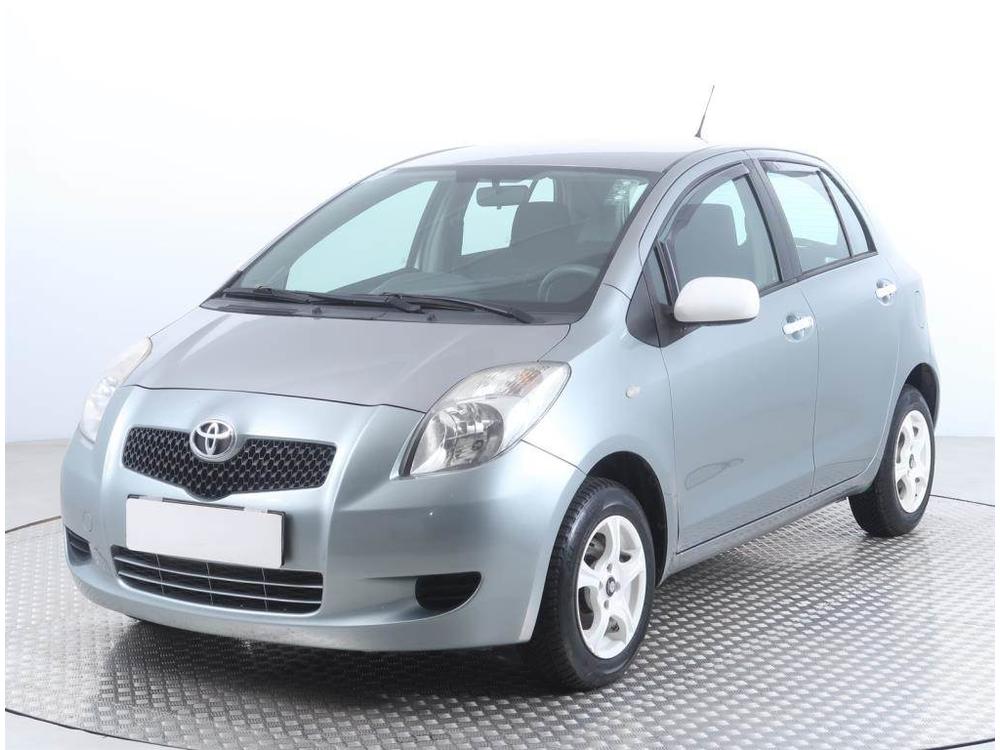 Toyota Yaris 1.0 VVT-i, po STK, jezd dobe