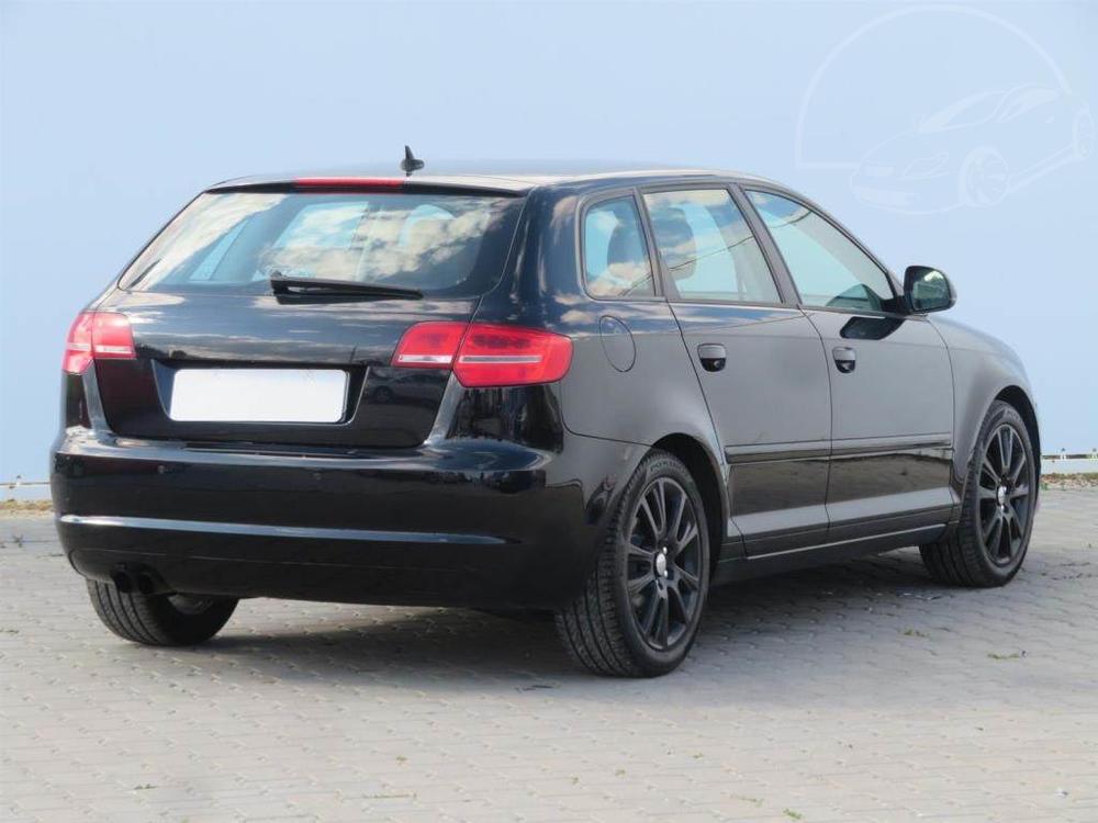 Audi A3 1.4 TFSI, Automat, Navi