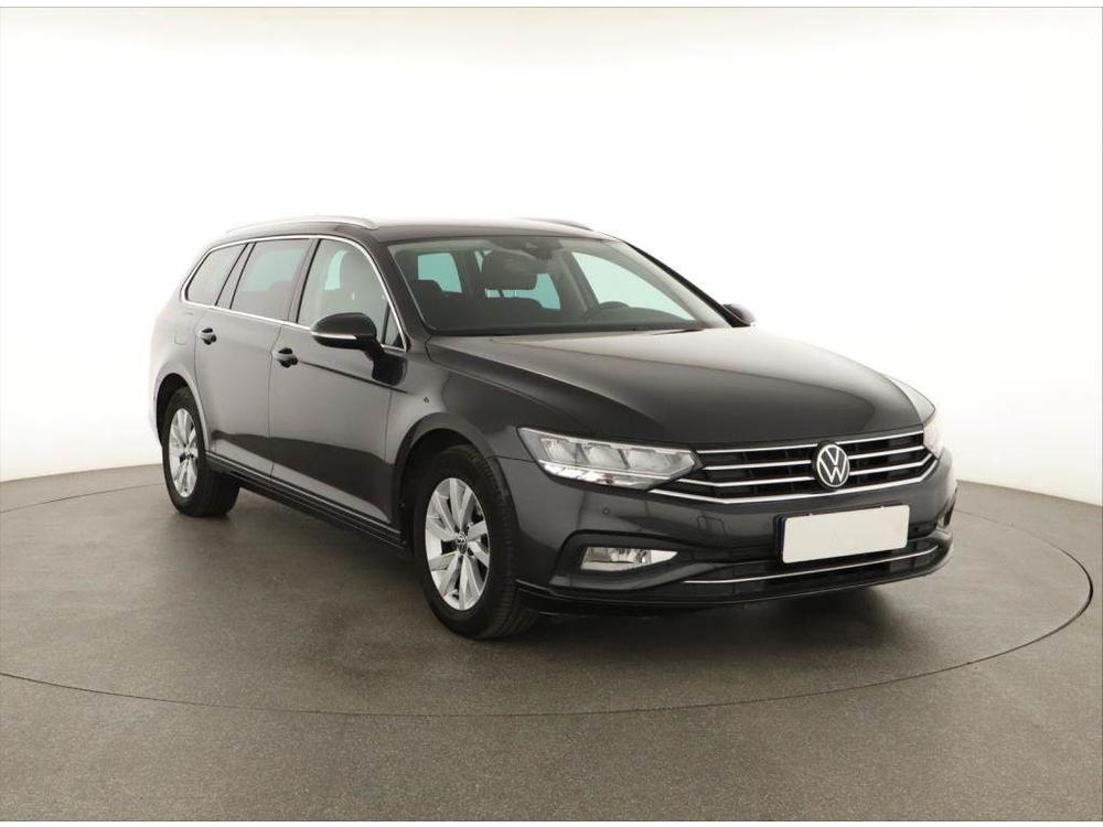 Prodm Volkswagen Passat 2.0 TDI, Business, Automat