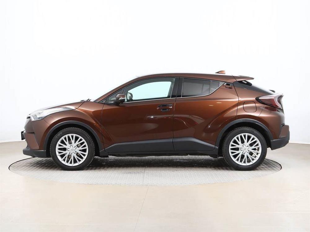 Toyota C-HR 1.2 Turbo, Serv.kniha, Ke