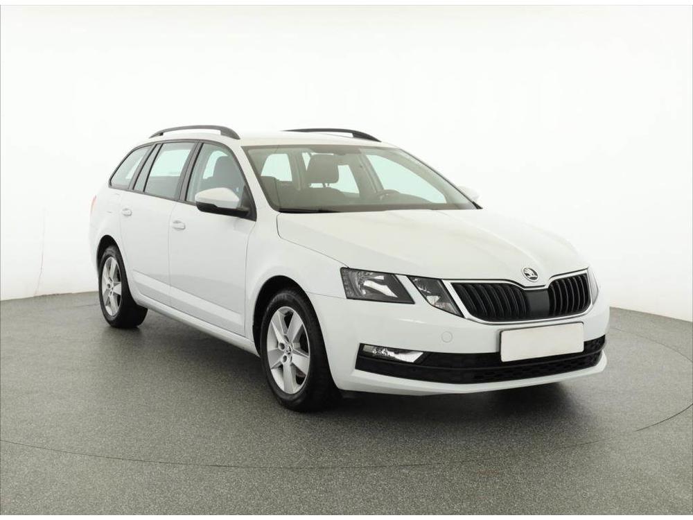 koda Octavia 1.0 TSI, Automatick klima