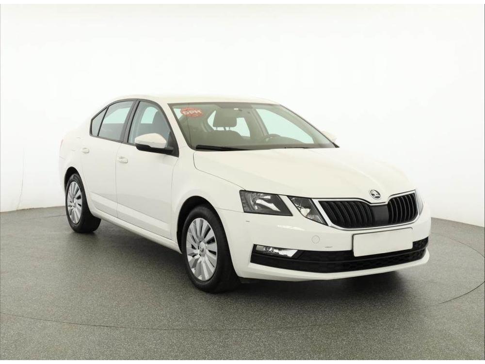 Škoda Octavia 1.6 TDI, ČR,2.maj, Serv.kniha