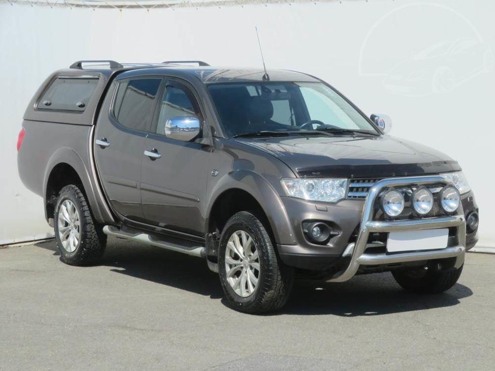 Mitsubishi L200 2.5 DI-D+, 4X4, Automat, Kůže