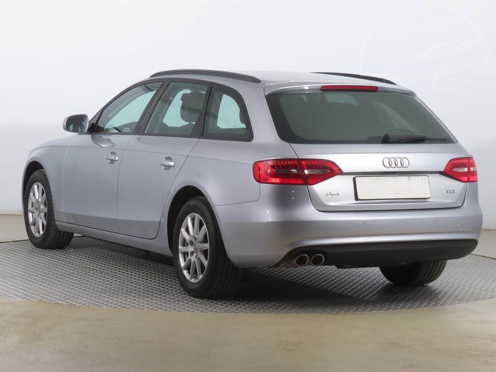 Audi A4 2.0 TDI, Serv.kniha