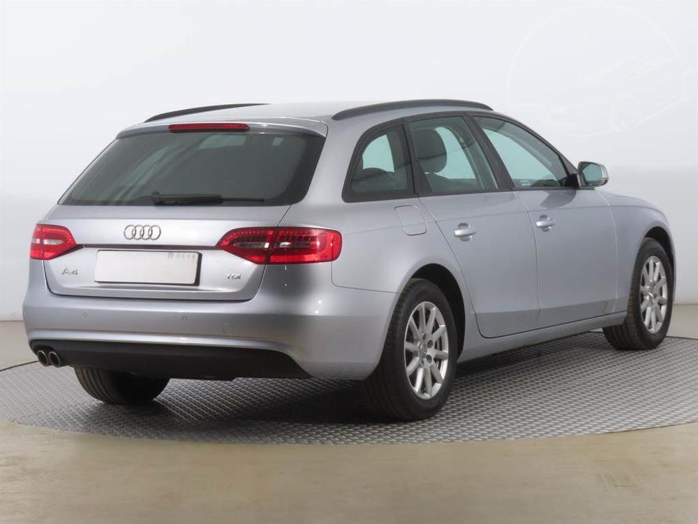 Audi A4 2.0 TDI, Serv.kniha