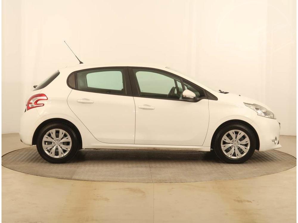 Peugeot 208 1.2 PureTech, R,2.maj