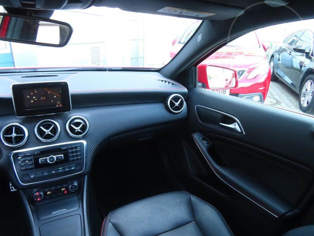 Mercedes-Benz A 220 CDI, Automat, Ke, Navi