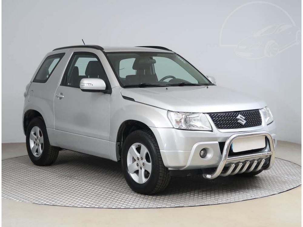 Prodm Suzuki Grand Vitara 2.4 VVT, 4X4, Automat, R