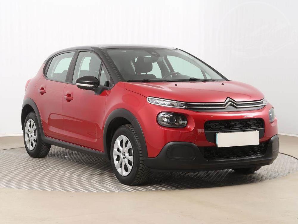 Citroën C3 1.2 PureTech, Feel, ČR,1.maj