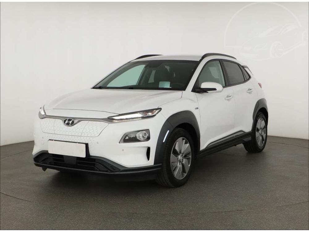 Prodm Hyundai Kona Electric 64 kWh, SoH 100%