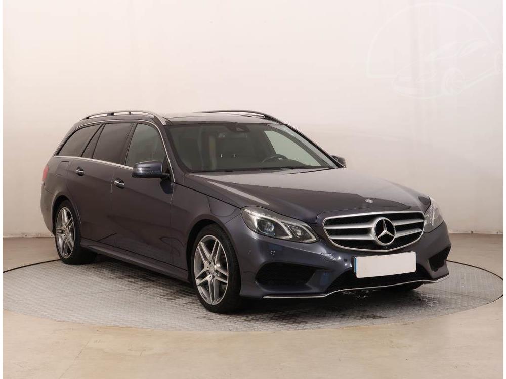 Prodm Mercedes-Benz E 350 350 BlueTEC 4MATIC, 4X4