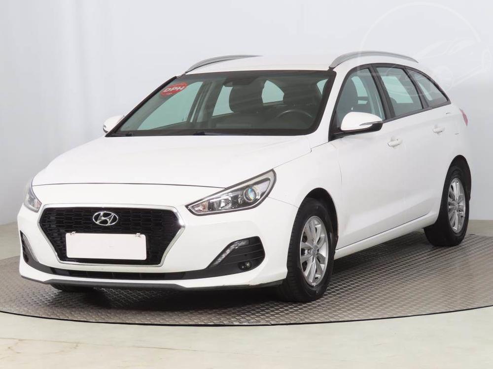 Hyundai i30 1.6 CRDi, R,1.maj, Serv.kniha