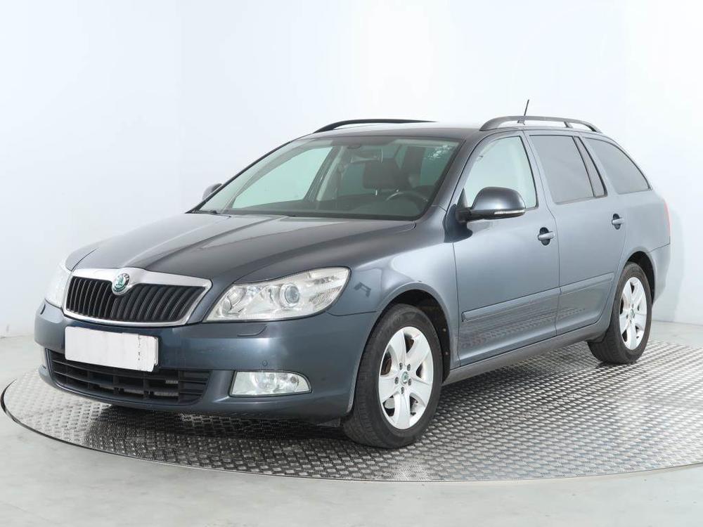 koda Octavia 1.6 TDI, Elegance, Automat