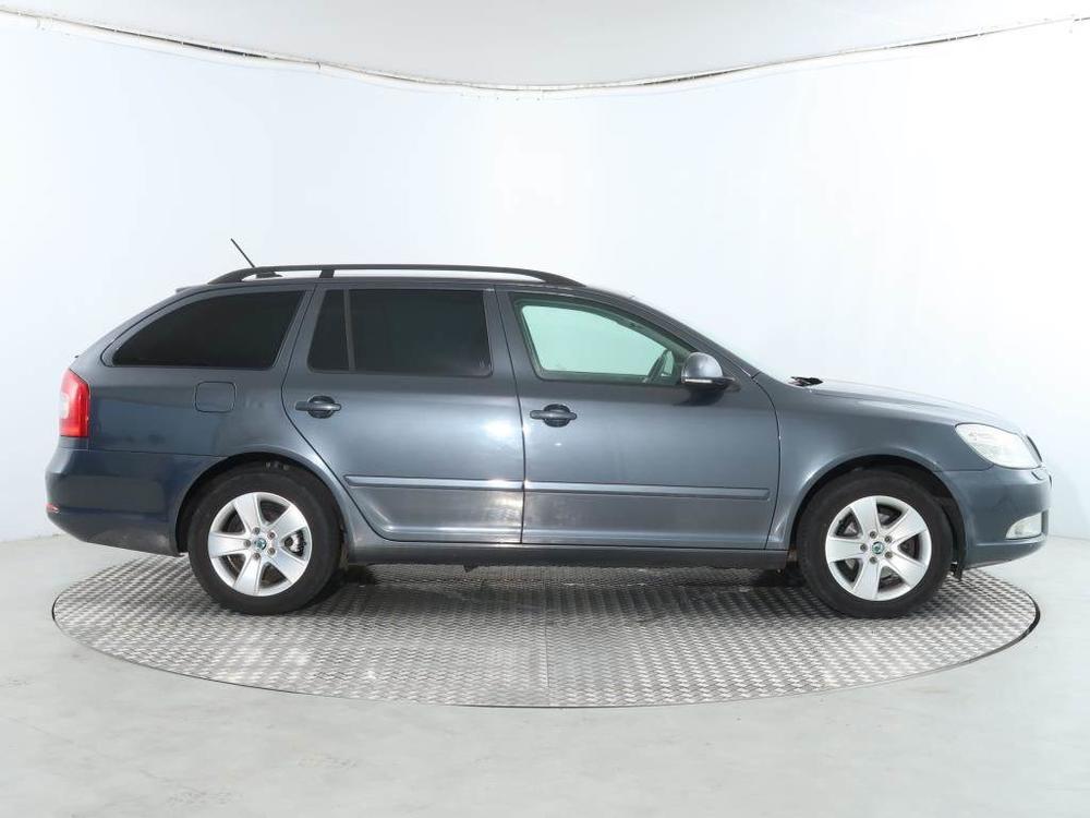 koda Octavia 1.6 TDI, Elegance, Automat