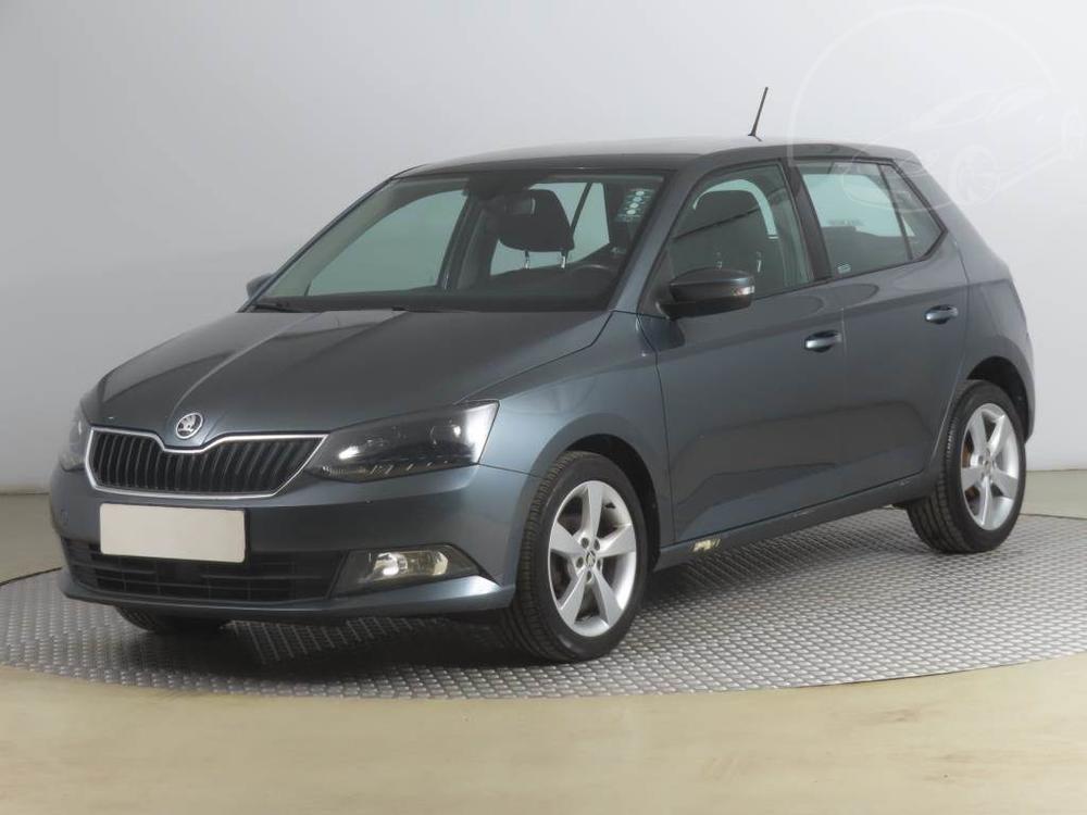 koda Fabia 1.2 TSI, Serv.kniha, Navi