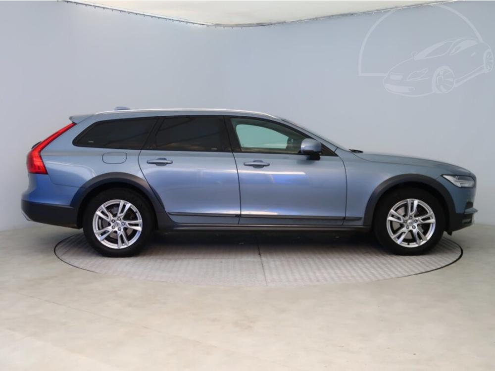 Volvo V90 Cross Country Cross Country, NOV CENA, 4X4