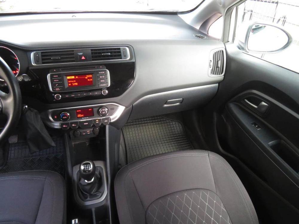 Kia Rio 1.4 CVVT, R,1.maj, Serv.kniha