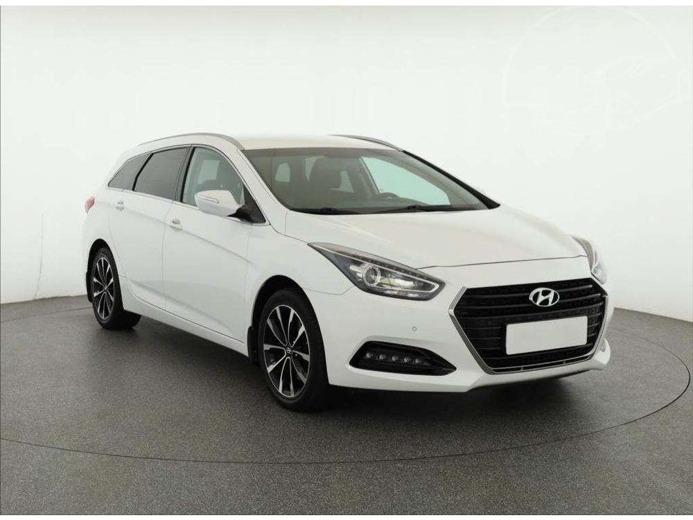 Hyundai i40 1.7 CRDi, Automatická klima