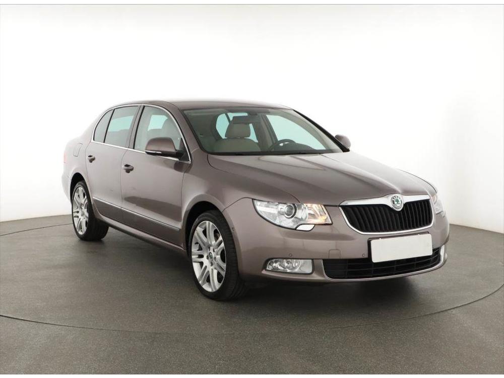 Škoda Superb 2.0 TDI, 4X4, Serv.kniha