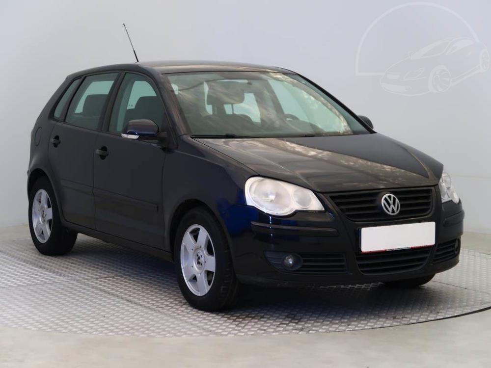 Prodm Volkswagen Polo 1.2, po STK, rezervace