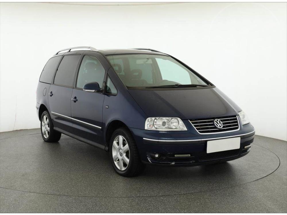 Prodm Volkswagen Sharan 2.0 TDI, 7mst, po STK