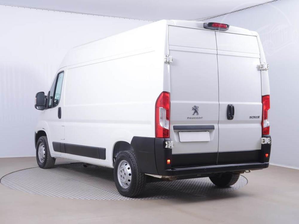 Peugeot Boxer 2.2 BlueHDi, 333, L2H2