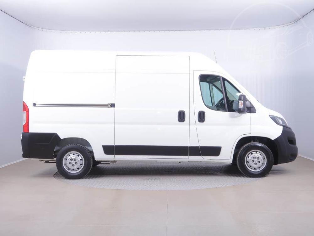 Peugeot Boxer 2.2 BlueHDi, 333, L2H2