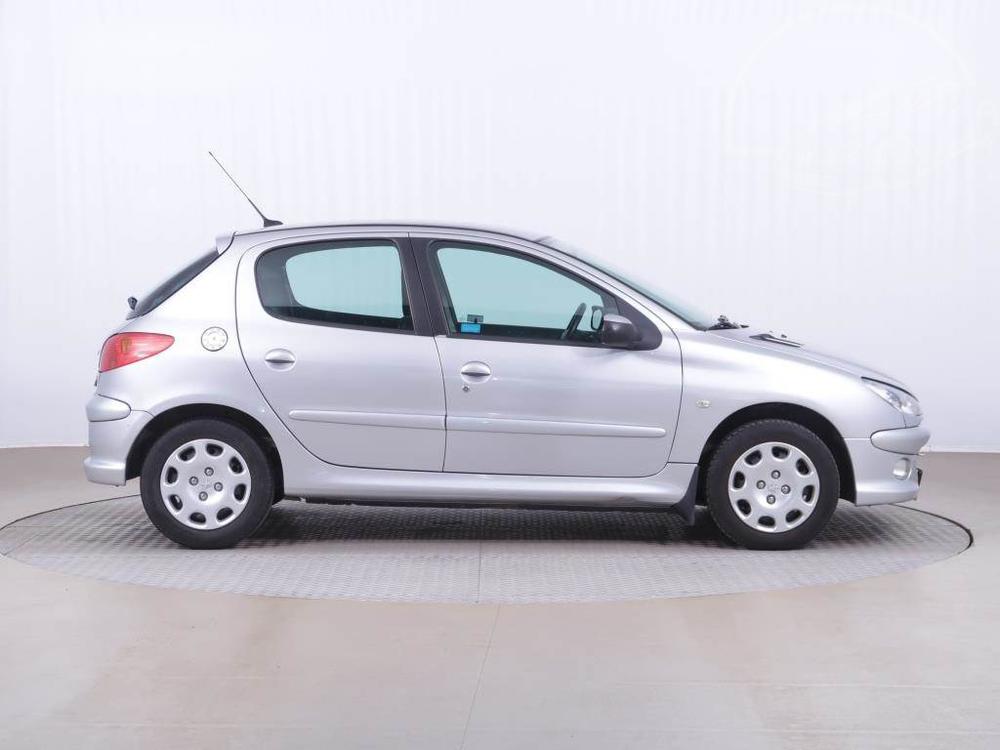 Peugeot 206 1.4, Serv.kniha, po STK