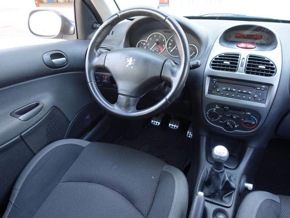 Peugeot 206 1.4, Serv.kniha, po STK