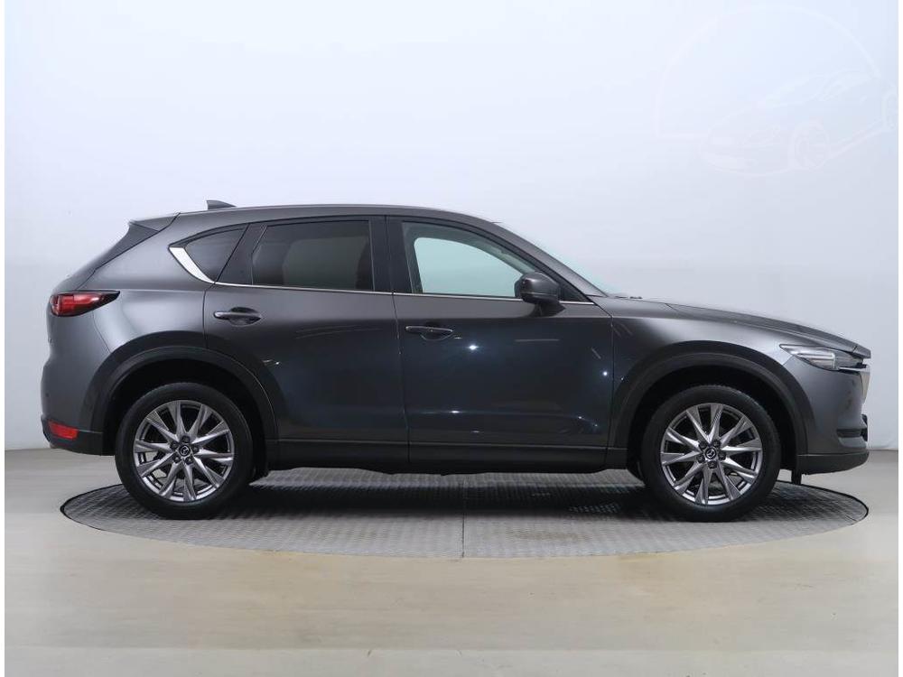 Mazda CX-5 2.5 Skyactiv-G, Revolution