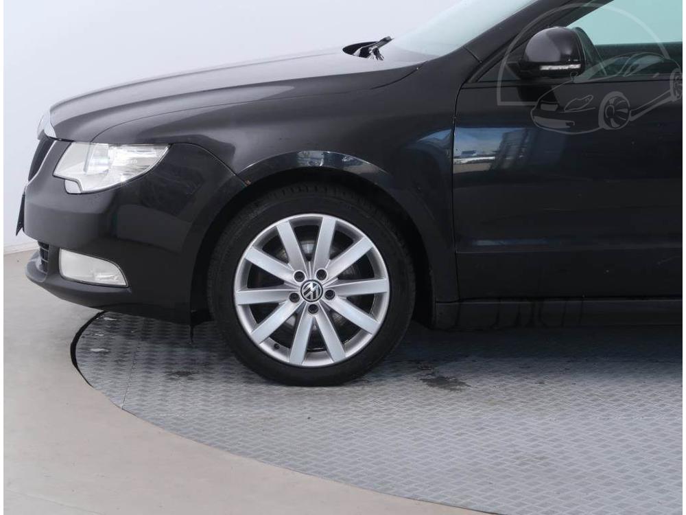 koda Superb 2.0 TDI, Automat, Navi, Xenony