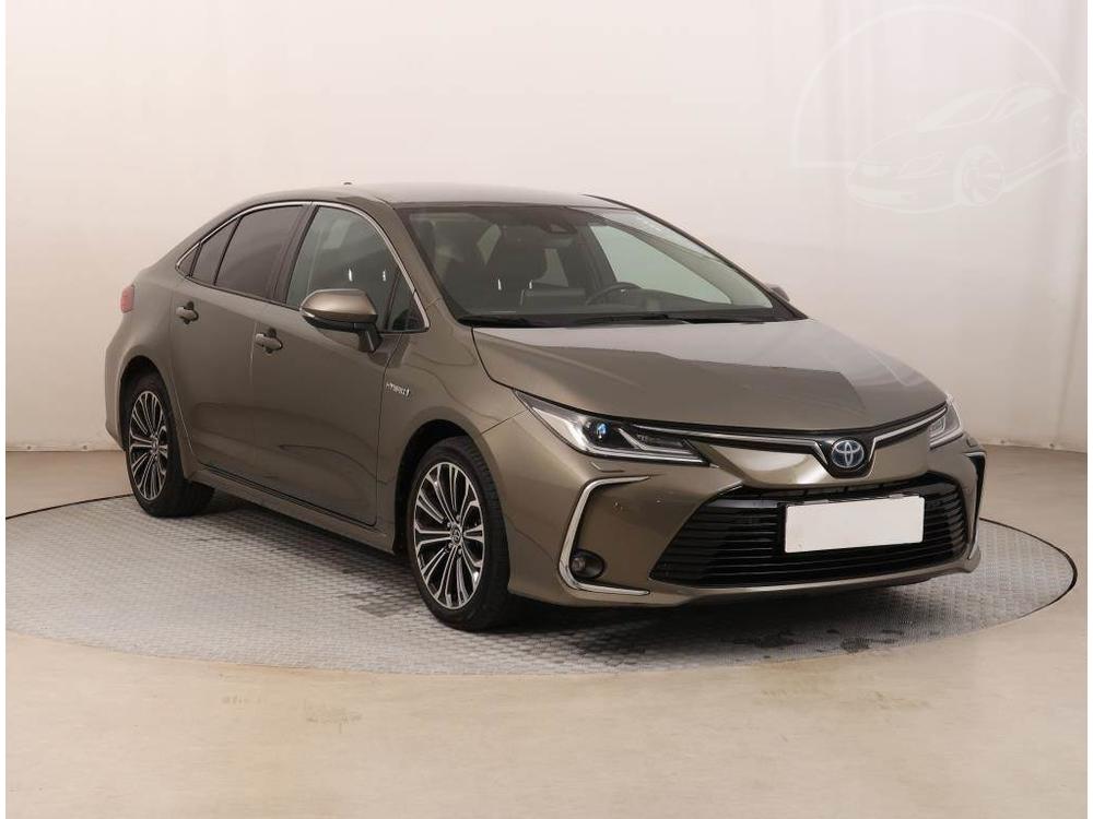 Prodm Toyota Corolla 1.8 Hybrid, Executive, Automat