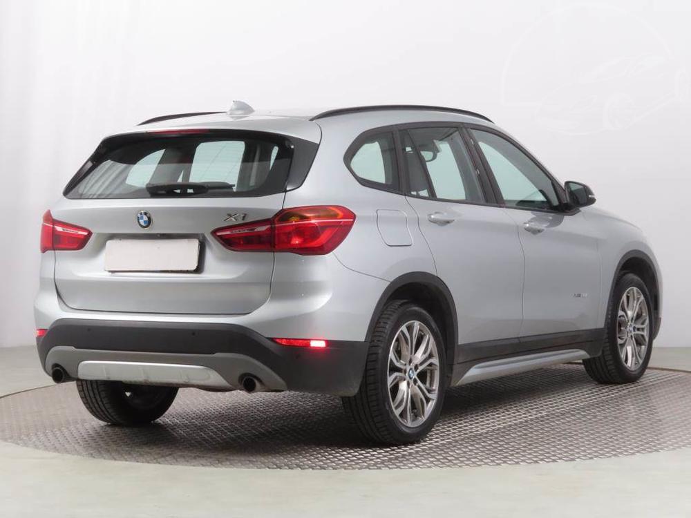 BMW X1 xDrive20i, 4X4, Automat