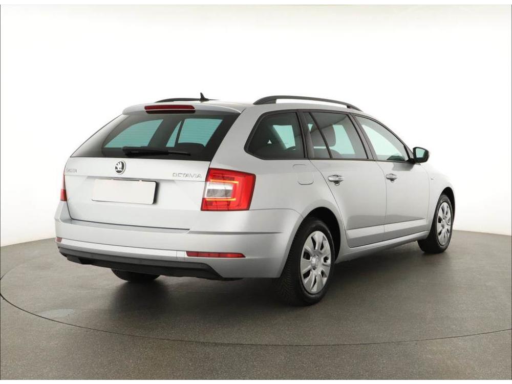 koda Octavia 1.6 TDI, Serv.kniha, Navi