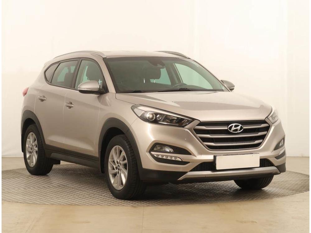 Prodm Hyundai Tucson 1.6 T-GDI, Serv.kniha, Navi