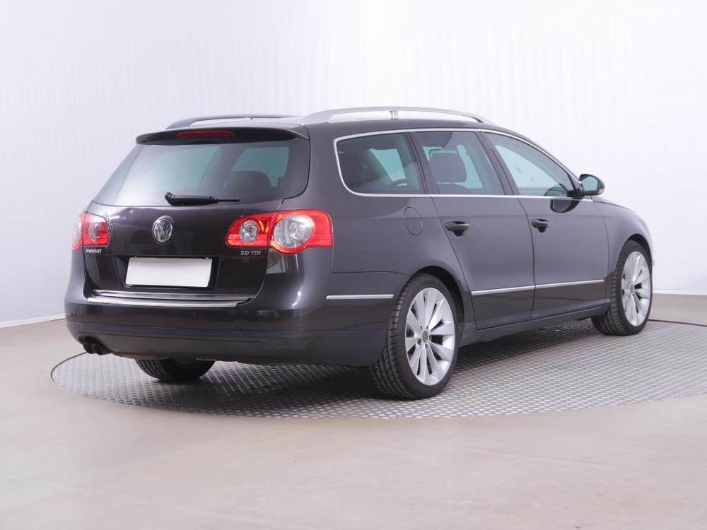 Volkswagen Passat 2.0 TDI, Automat, R,2.maj