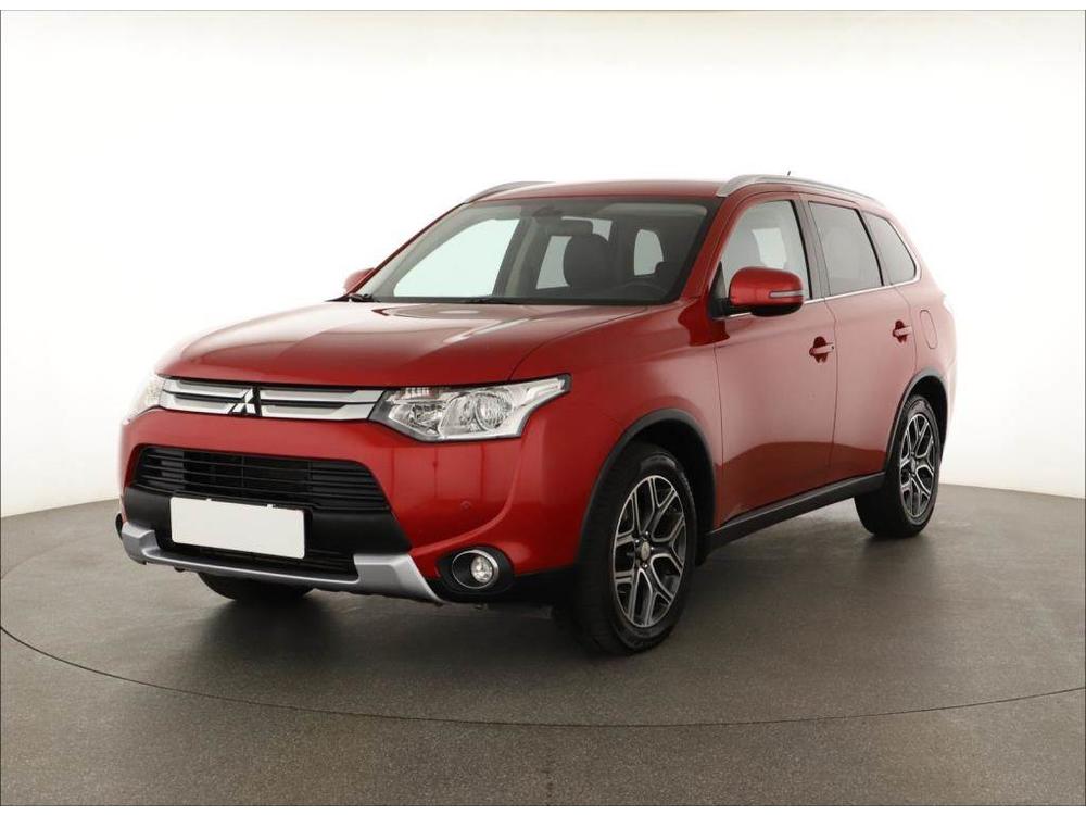 Prodm Mitsubishi Outlander 2.2 DI-D, NOV CENA, 4X4