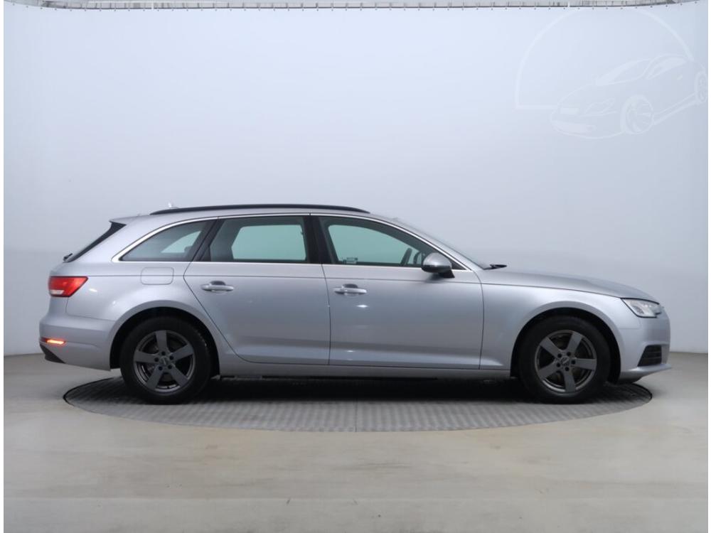 Audi A4 2.0 TDI, NOV CENA, Navi