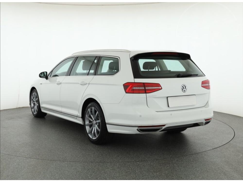 Volkswagen Passat 2.0 TDI, NOV CENA, 4X4