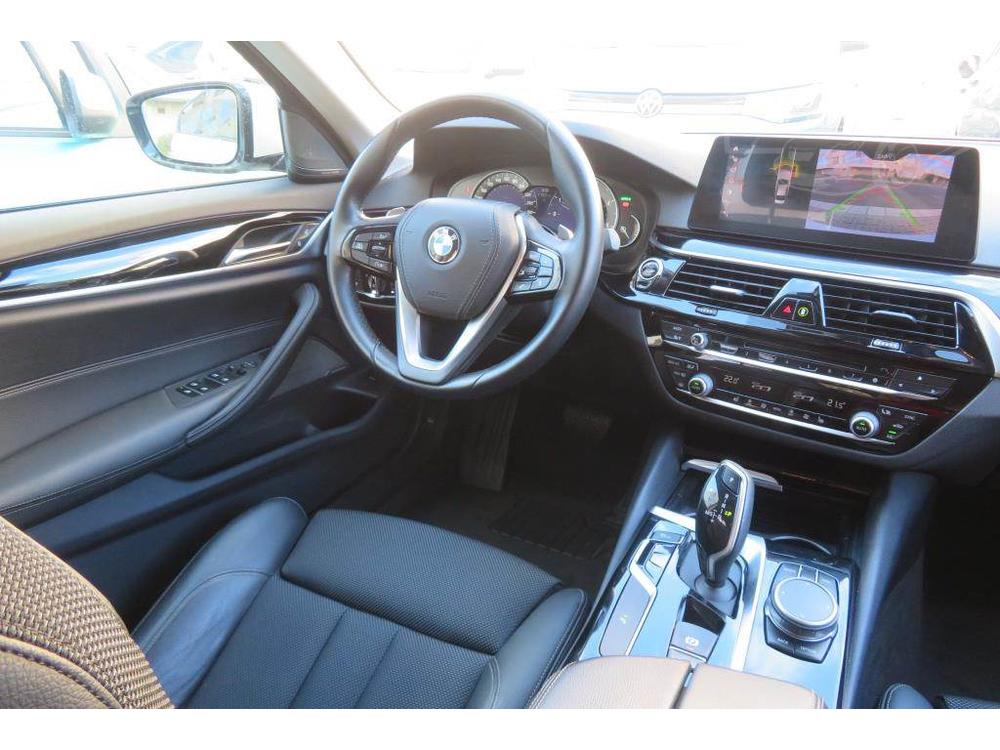 BMW 520 520d xDrive, Sport Line, 4X4