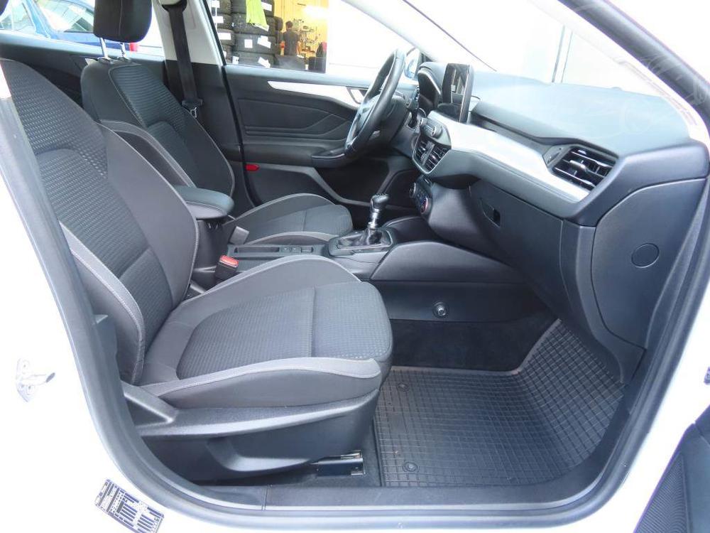 Ford Focus 1.5 EcoBlue, Serv.kniha, Navi