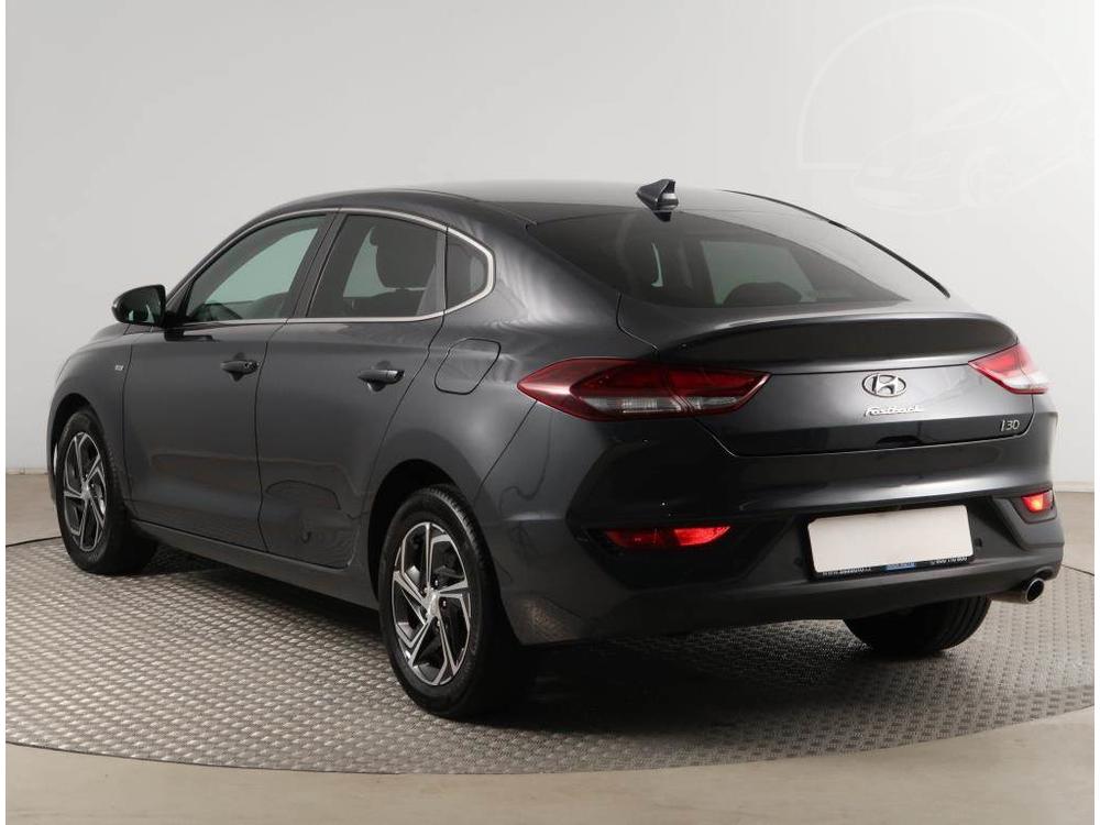 Hyundai i30 1.5 T-GDI MHEV, SMART, R