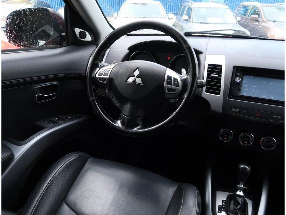 Mitsubishi Outlander 2.2 DI-D, 4X4, Automat