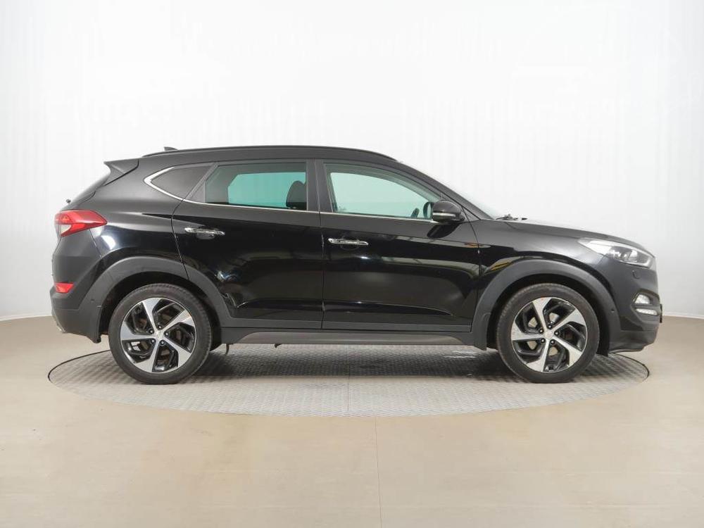 Hyundai Tucson 2.0 CRDi, 4X4, Automat, R