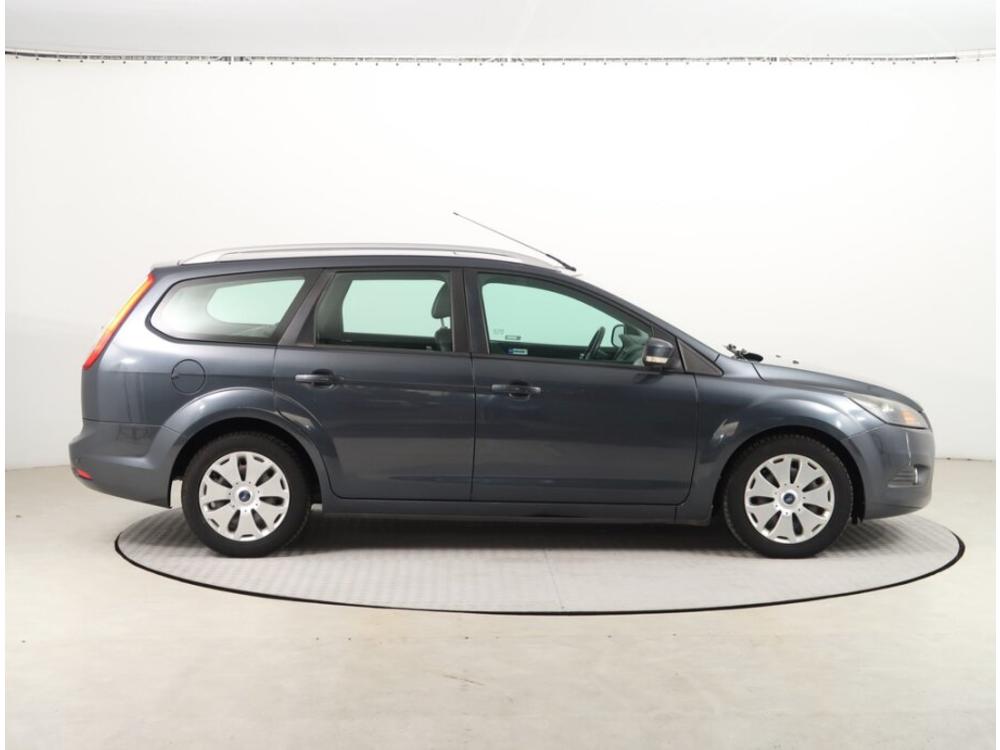 Ford Focus 2.0 16V, NOV CENA, Navi